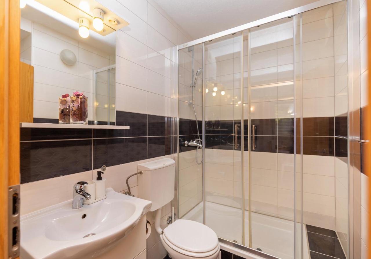 Bis 1 & 2 Apartamento *
